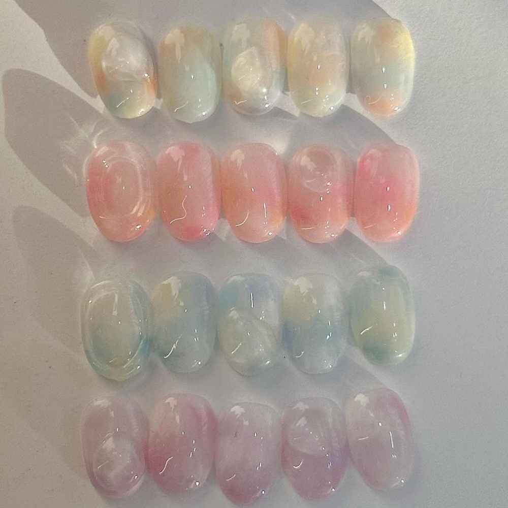 漸層暈染的清淡質地