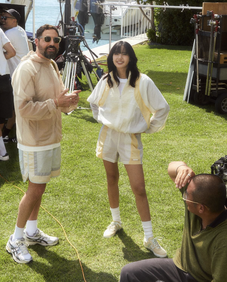 她與Ronnie Fieg的合照。