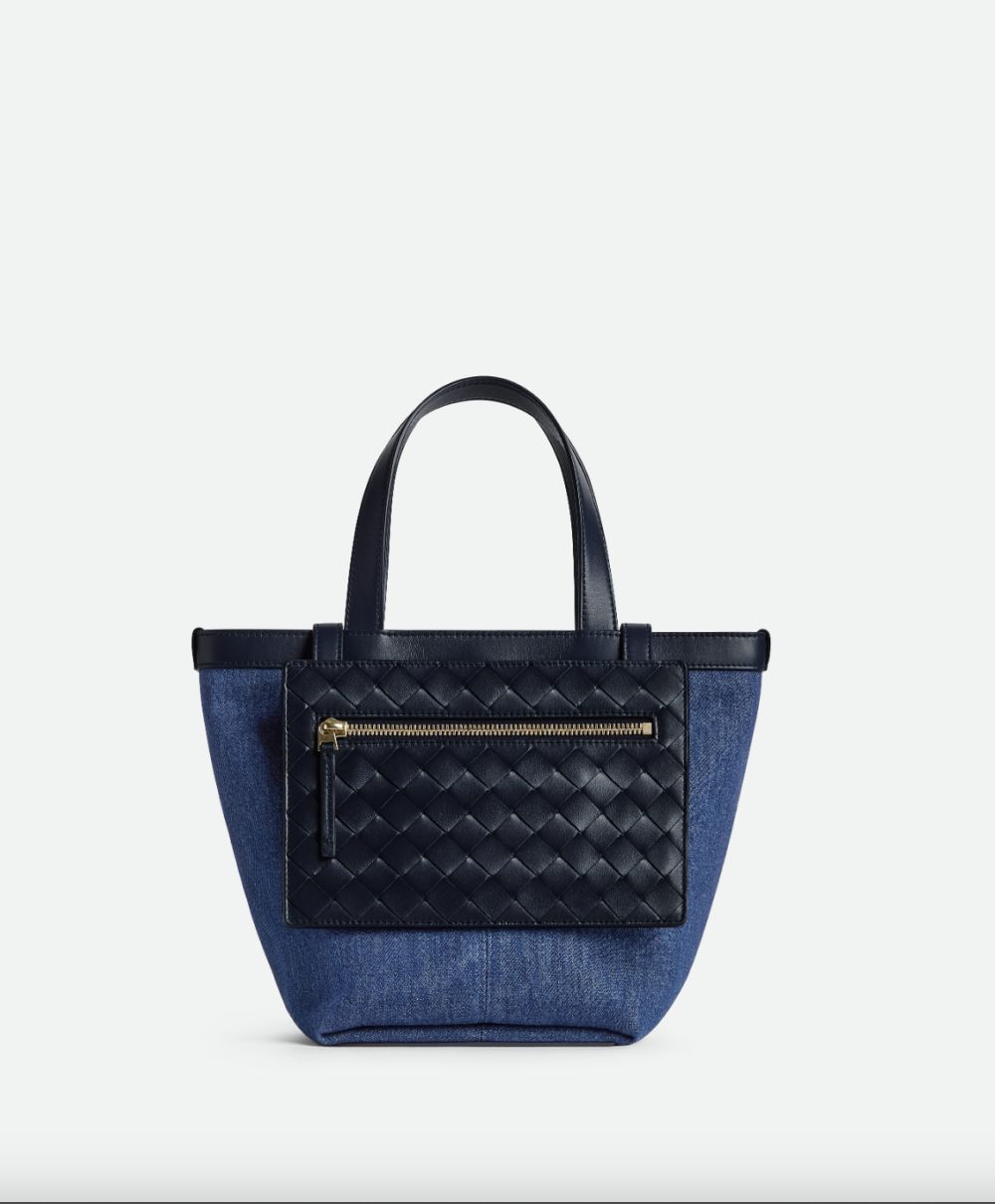 Bottega Veneta Mini Flip Flap With Strap HK$17,500