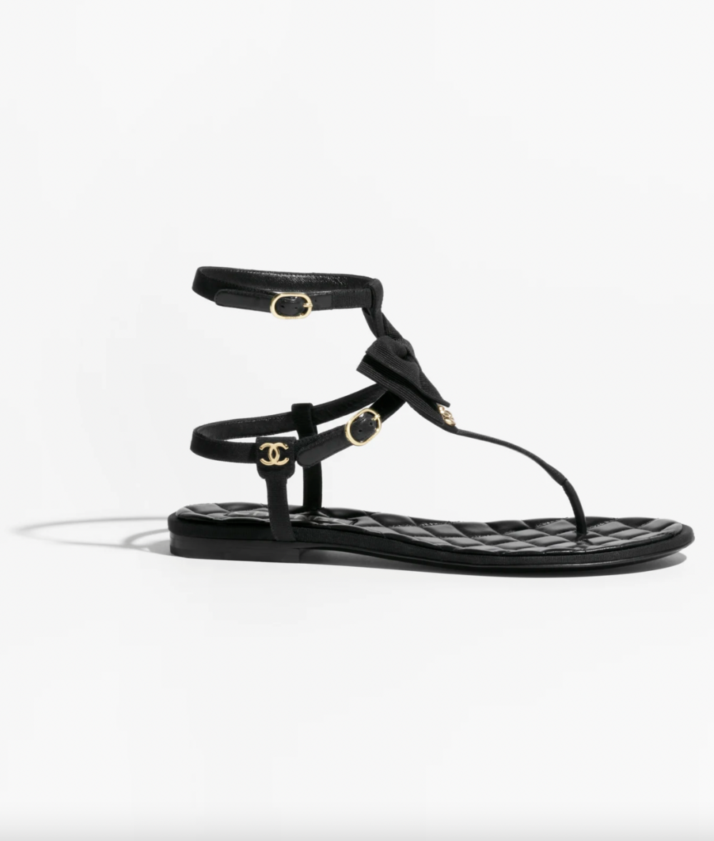 Sandals。
