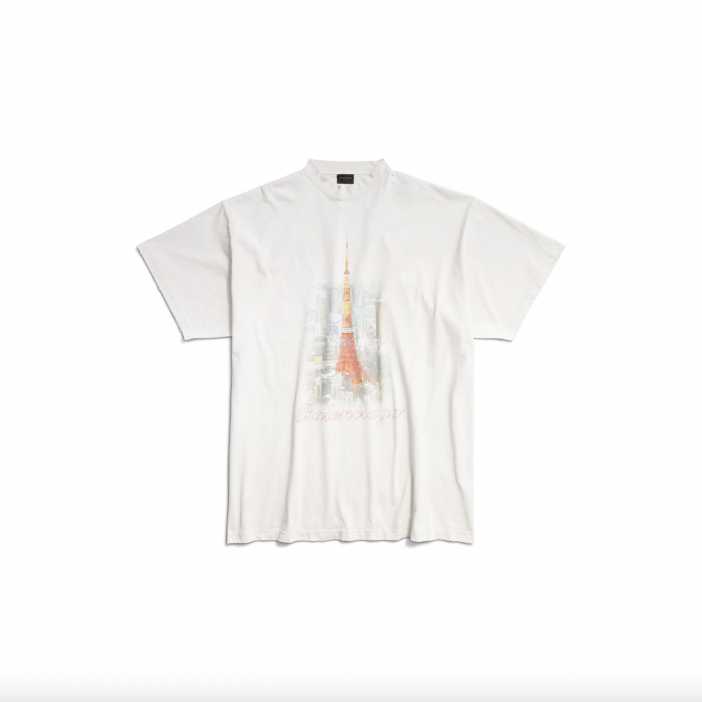 日本限定 - GINZA STORE Tシャツ オーバーサイズ で オフホワイト。