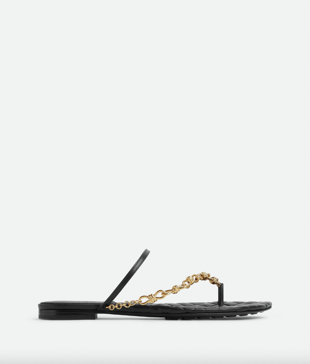Leaf Flat Sandal。