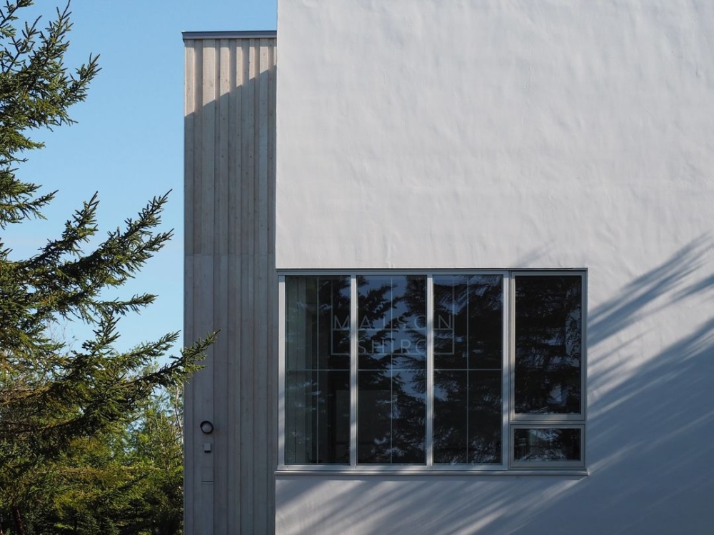 SHIRO在北海道長沼町打造一棟純白建築「MAISON SHIRO」