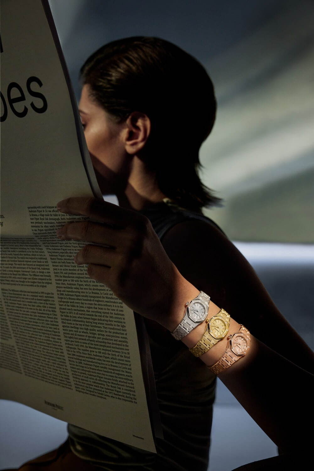 Royal Oak皇家橡樹系列迷你霜金石英腕錶Ref.67630BA.GG.1312BA.01