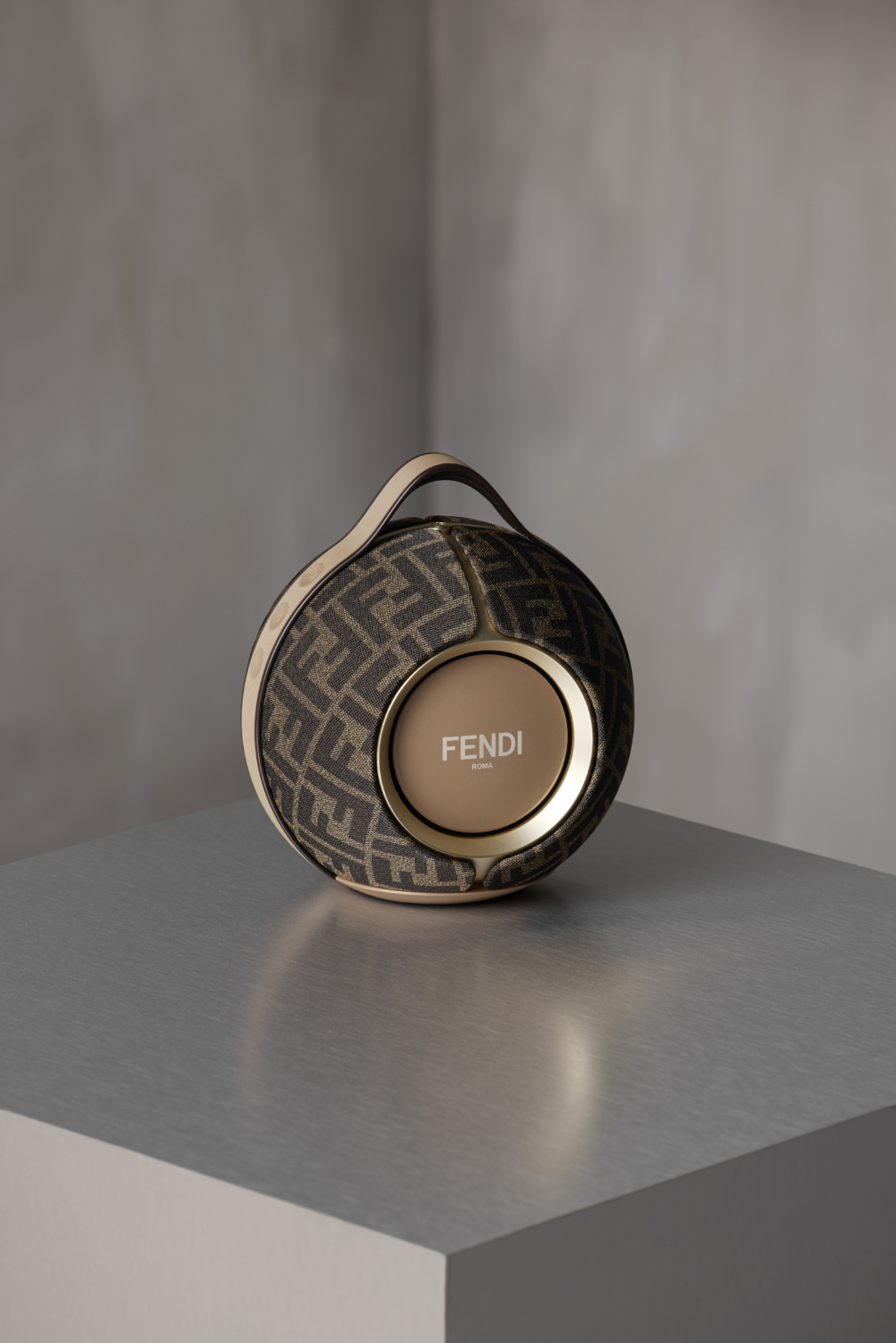 FENDI × Devialet Mania音響