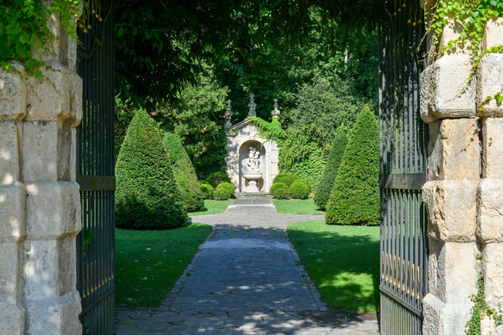 VILLA SIGURTÀ相當奢華具有文化氣息