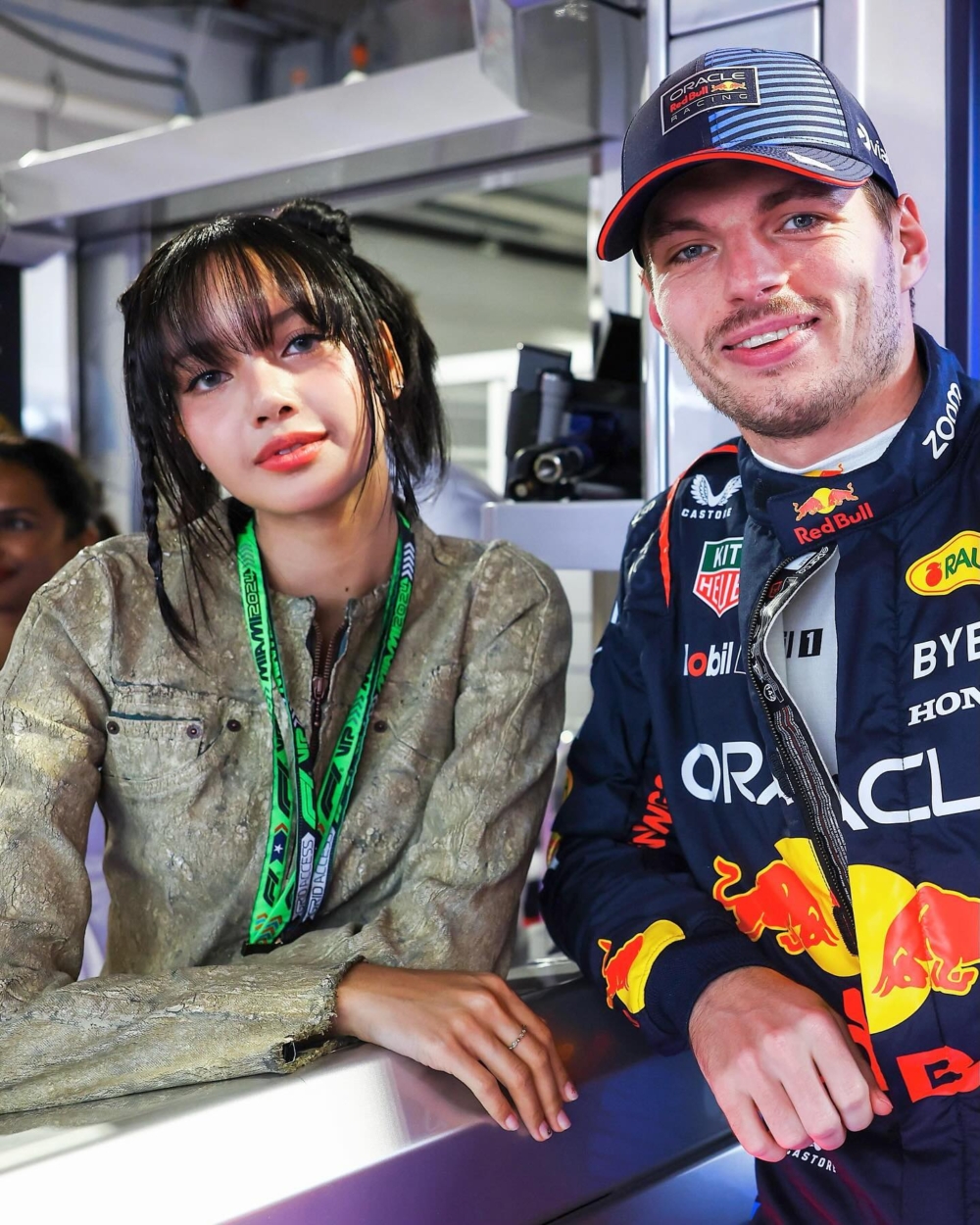 與傳奇F1賽車好手Max Verstappen的合照