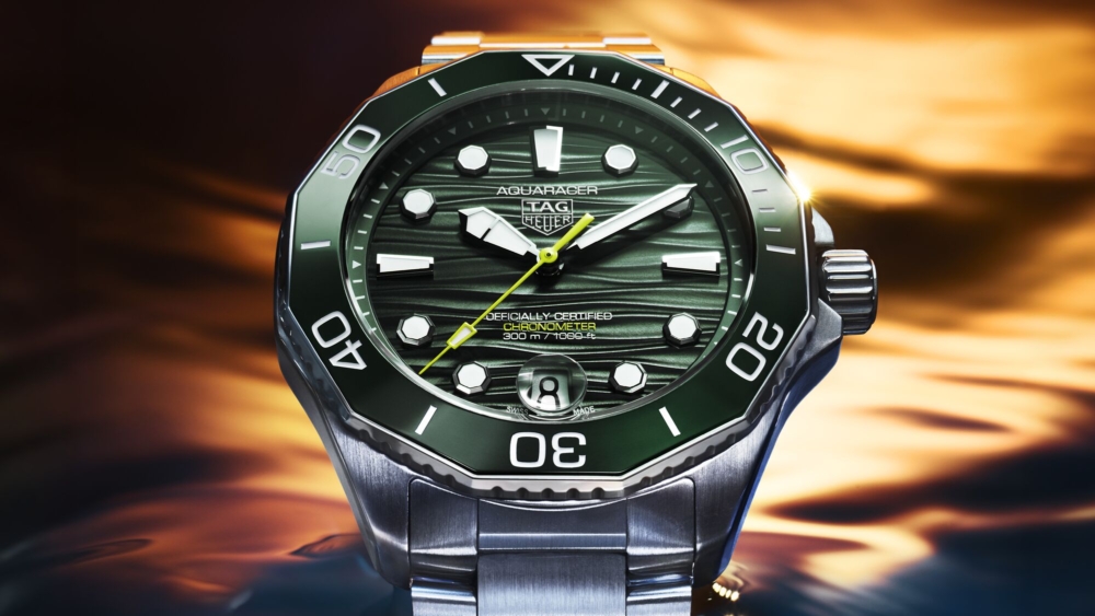 TAG Heuer Aquaracer Professional 300 日期腕錶綠面款，建議售價NT$124,500
