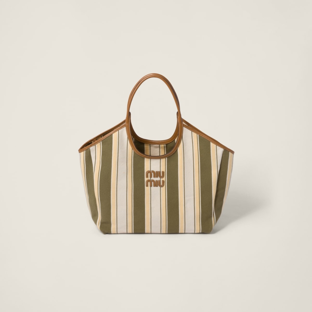 IVY canneté fabric bag綠色、米黃色相間,各有不同魅力