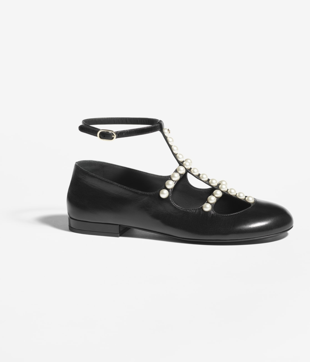 CHANEL新款Mary Janes