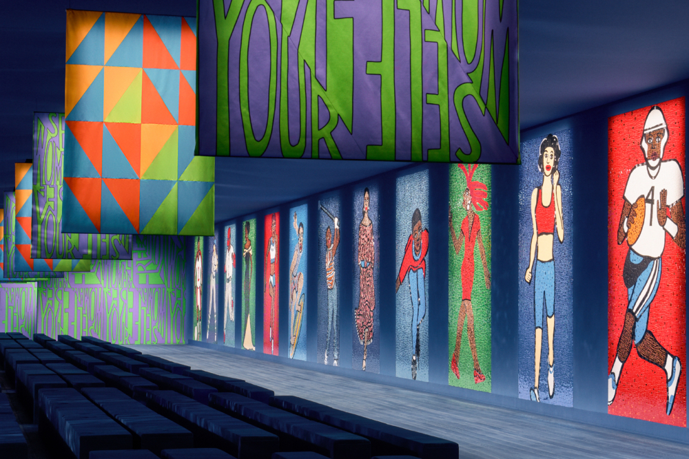 Dior 2024-2025 秋冬高定羅丹博物館馬賽克拼貼牆