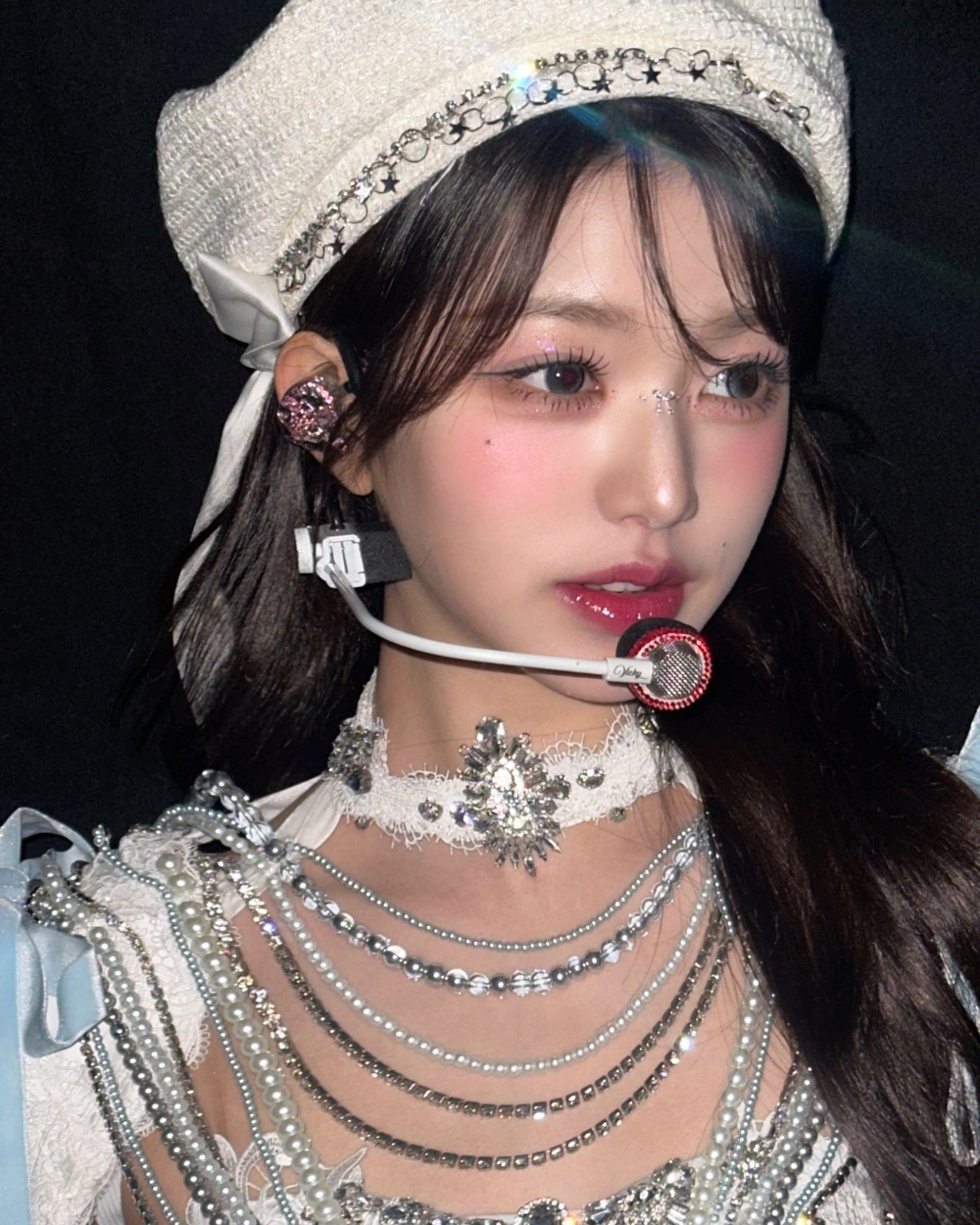 2024 夏日彩妝趨勢重點突出處重點提亮