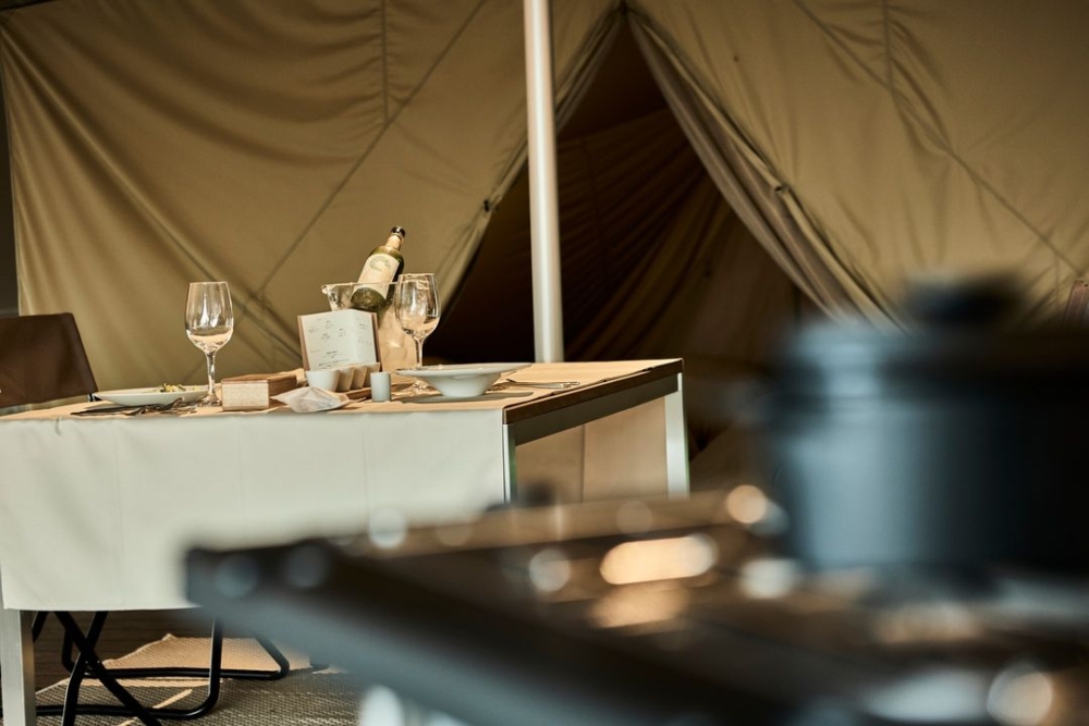 法式和戶外融合交織成美食饗宴