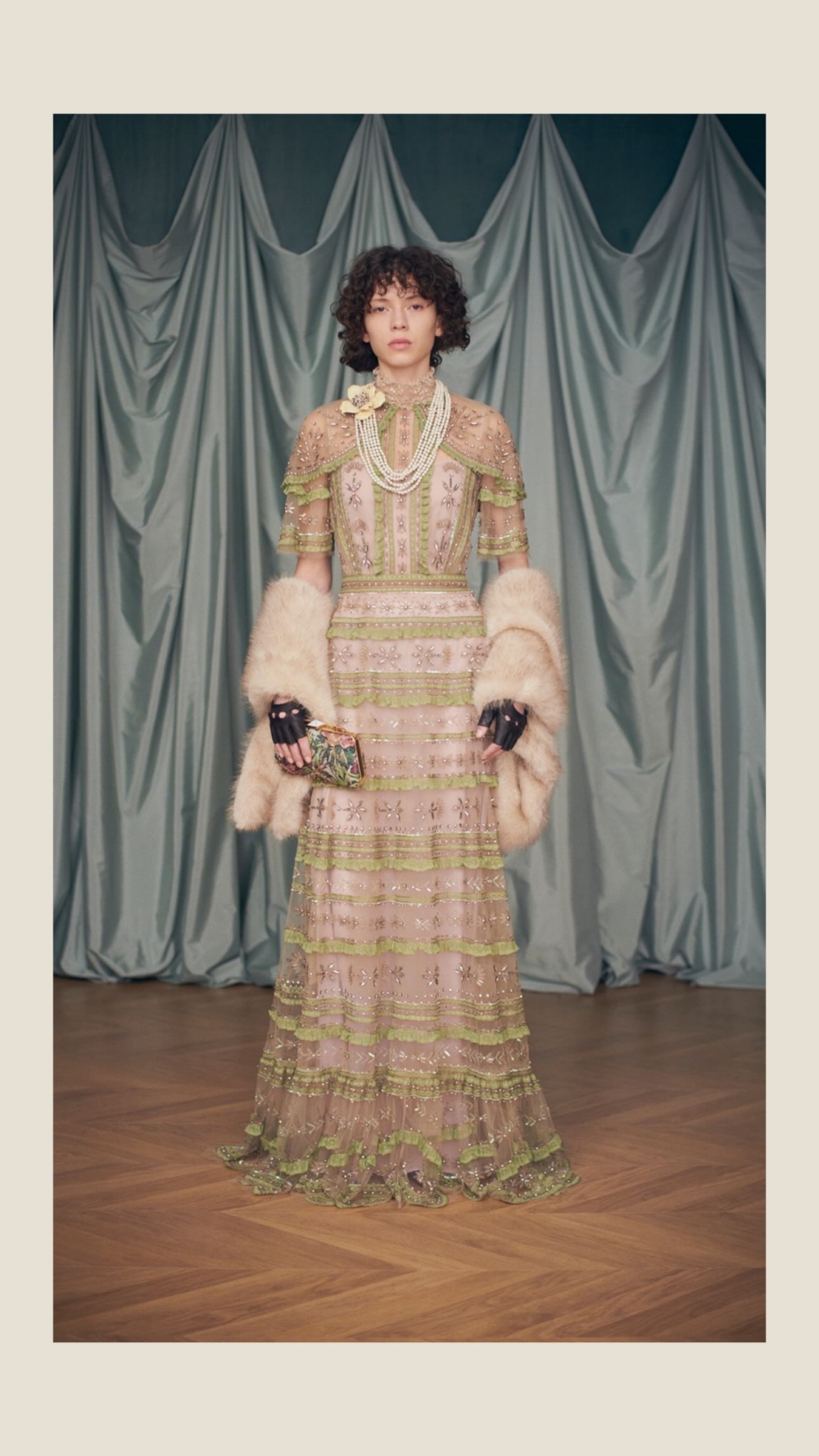 Valentino「Avant les Débuts」Pre-spring 2025系列