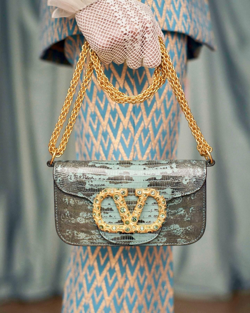 Valentino「Avant les Débuts」Pre-spring 2025系列