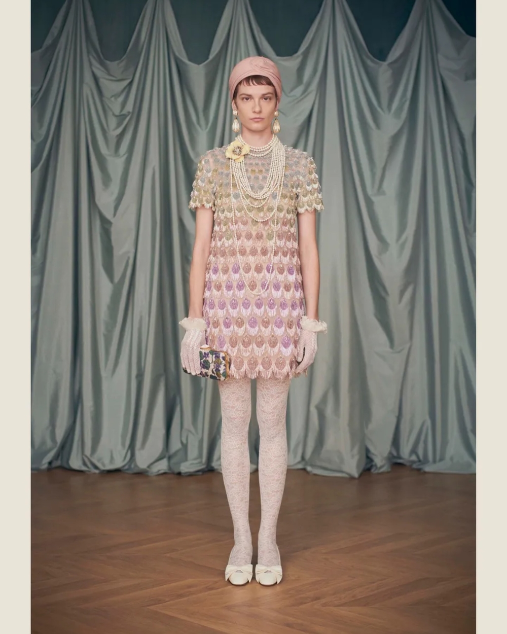 Valentino「Avant les Débuts」Pre-spring 2025系列