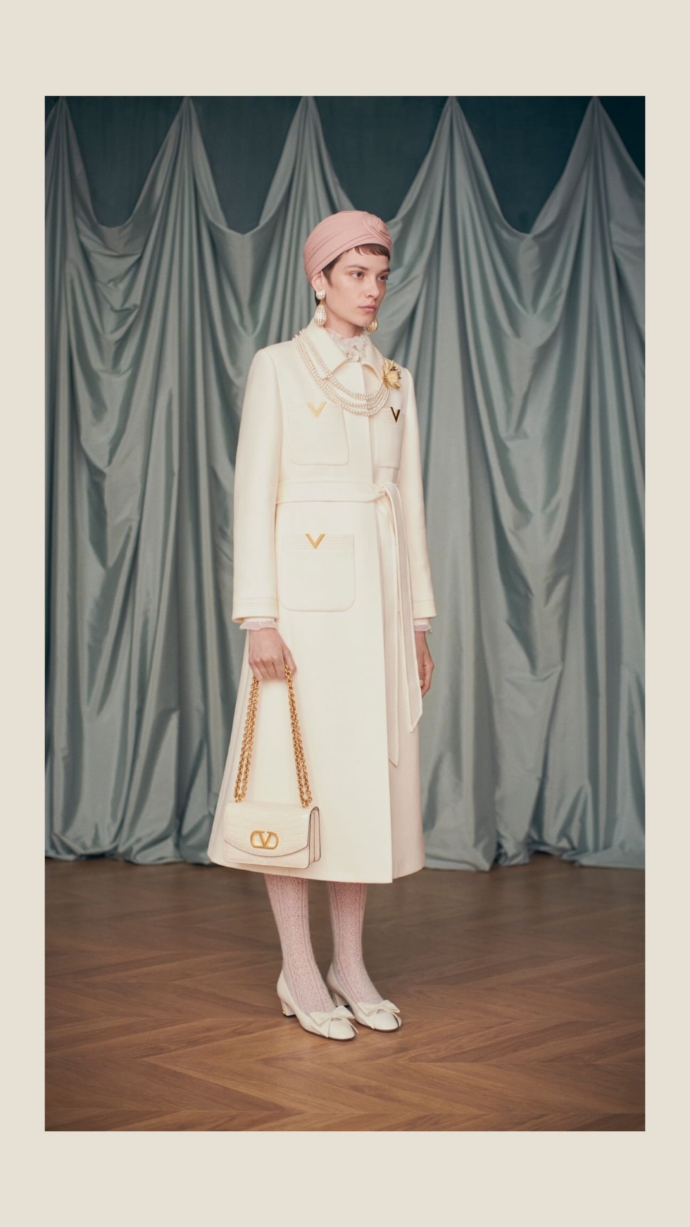Valentino「Avant les Débuts」Pre-spring 2025系列