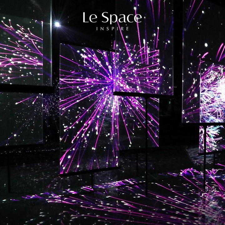 《Le Space》是韓國最大的光影沉浸數位藝術展