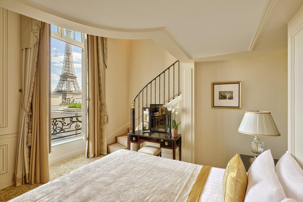 打開窗戶就能看到聳立的艾菲爾鐵塔