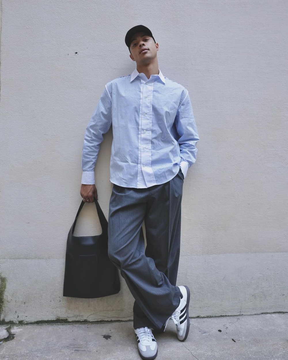 今年22歲的Sasha Zhoya正值愛打扮的年紀