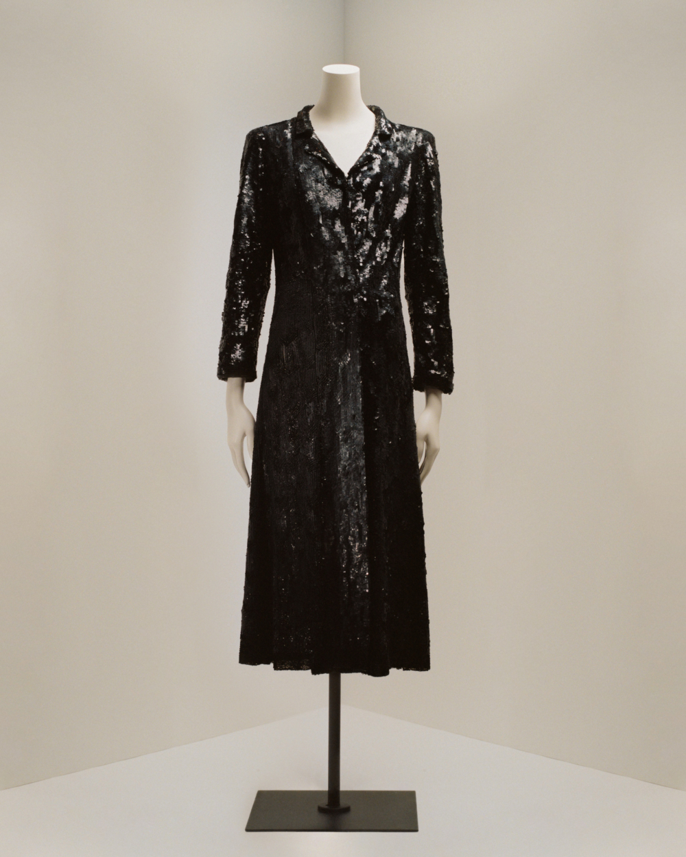 CHANEL 1934/35年秋冬系列,亮片刺绣薄纱