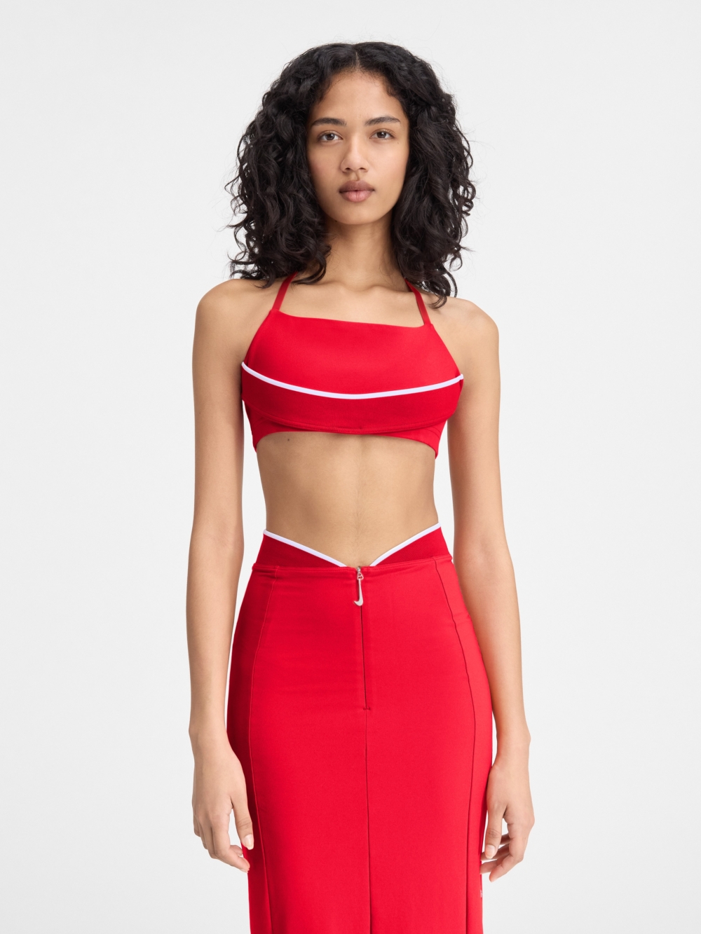 Jacquemus x nike 2024秋季系列