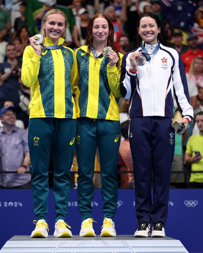 港隊代表何詩蓓獲得女子自由泳200米銅牌