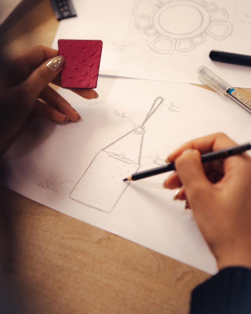 部分皮革來自歐美奢侈品的餘料