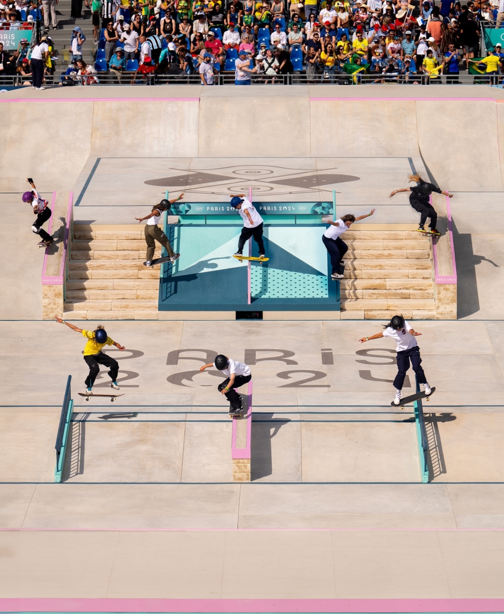 比賽地點就位於塞納河旁的協和廣場