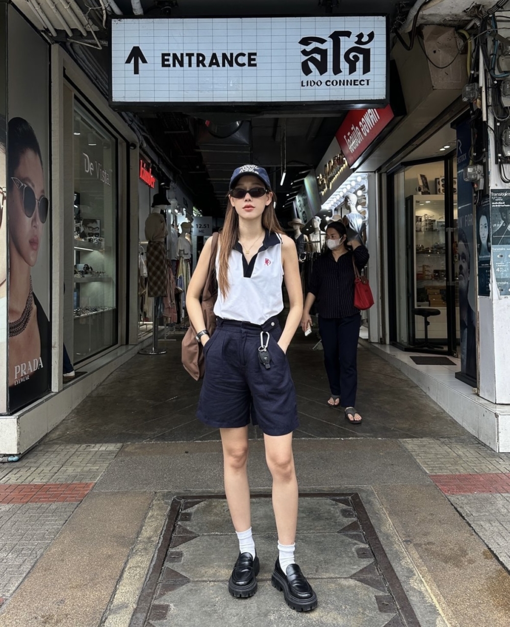 展現十足的時髦感。