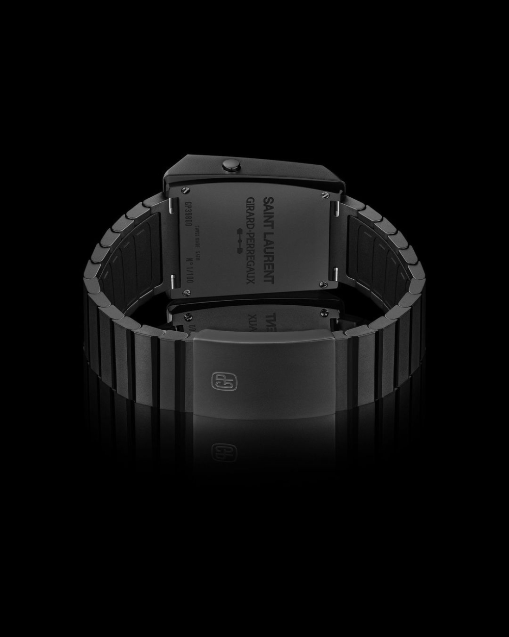 GP曾和Saint Laurent推出限量聯名的Casquette 2.0