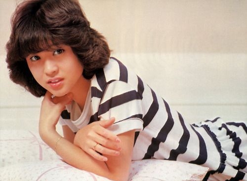 松田聖子的髮型、妝容、舞蹈以是眾人爭相模仿的對象
