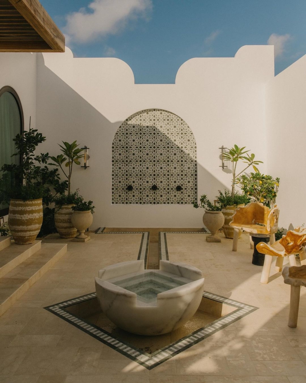 LVMH積極在豪華旅宿、餐廳業等等拓展疆土