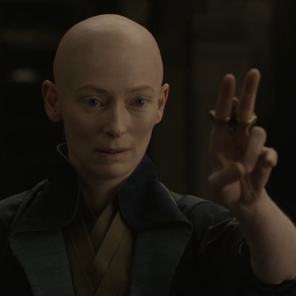 大家對Tilda Swinton最深刻的印象,可能是漫威電影宇宙中的古一大師