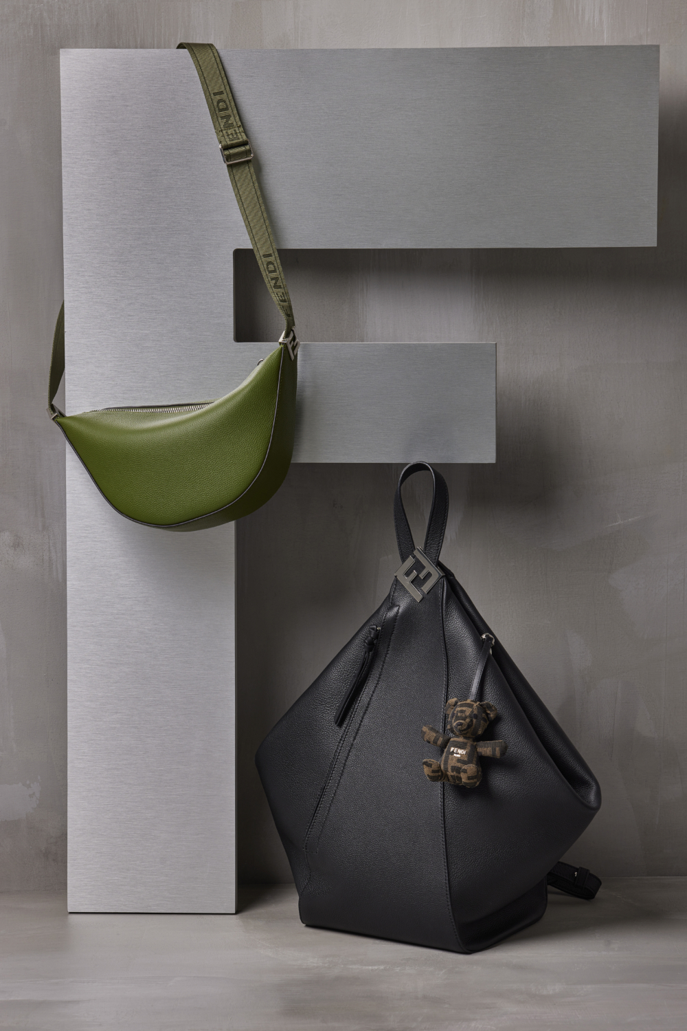 MELON Bag具備不同尺寸