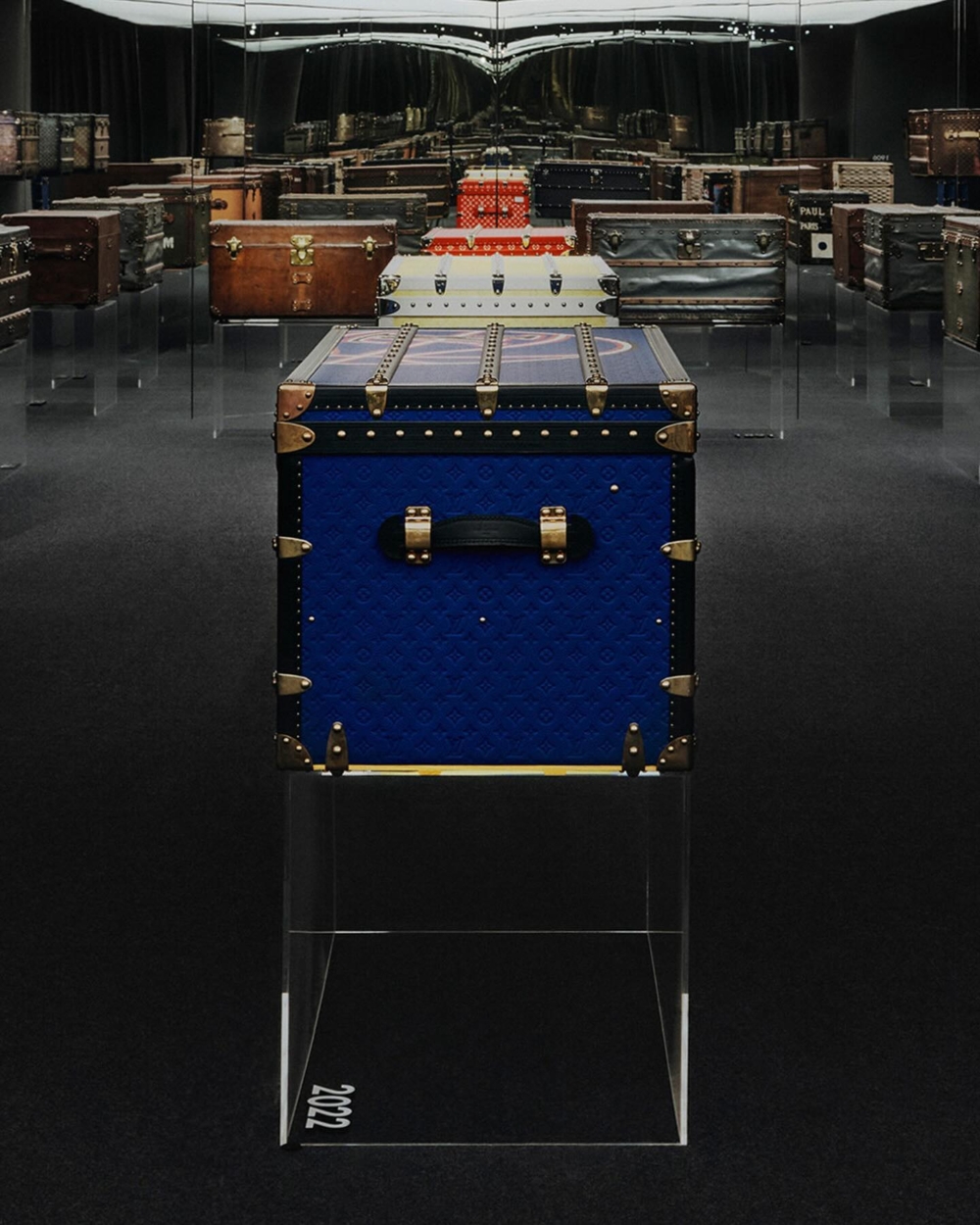 Louis Vuitton 「The Malle Courrier」展覽展覽彷彿帶領訪客穿越時空