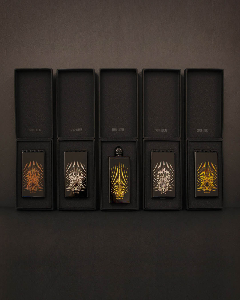 今年Numbered Editions - Porcupine系列以神秘的箭豬為主題,設有金、銅和白金版本,每款收藏品均雕刻了獨一無二的數字編號、年份和品牌標誌。