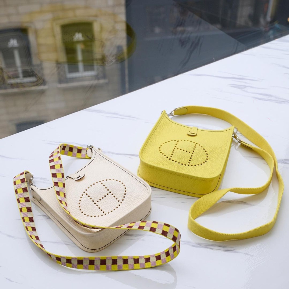 Evelyne檸檬黃、米白色