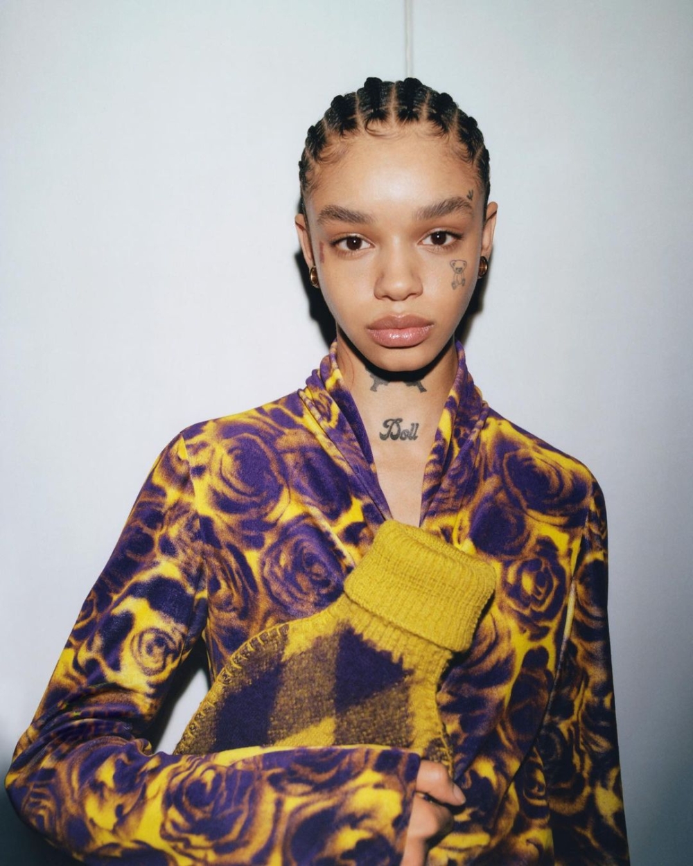 他將許多和英國相關的元素設計到衣服上