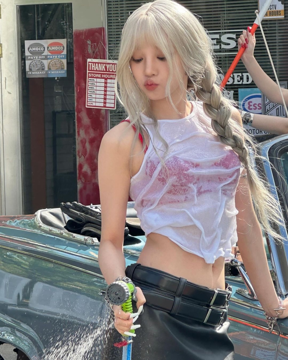 雨琦展現不同魅力