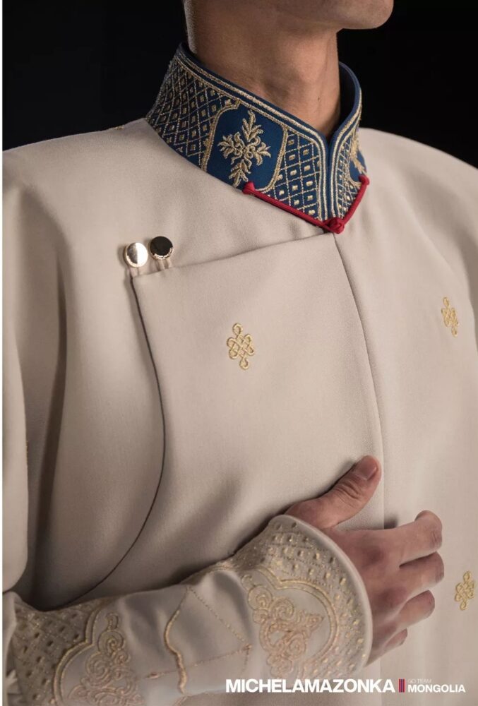 花卉圖案和山脈巧妙地像徵蒙古廣闊的風景和自然美景