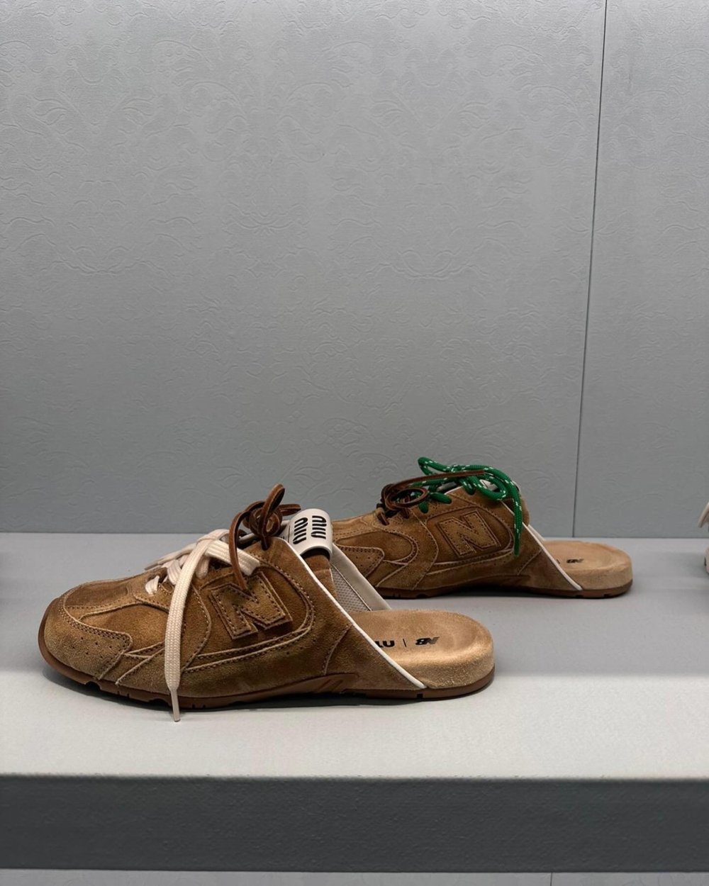 Miu Miu x New Balance 帶來全新Mule鞋款