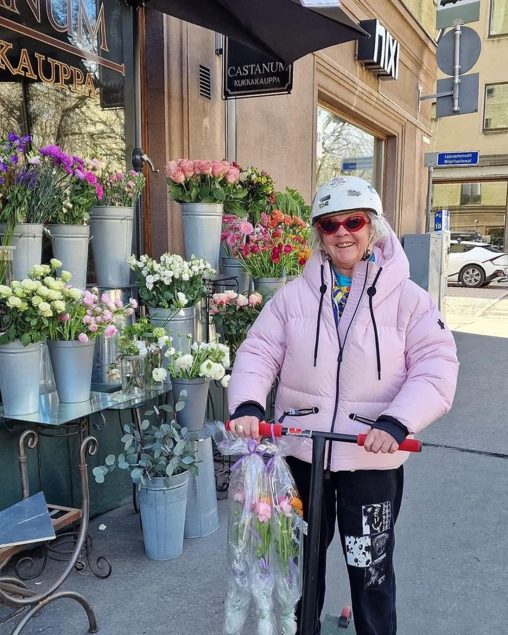 Lena做了和其他人不同的嘗試