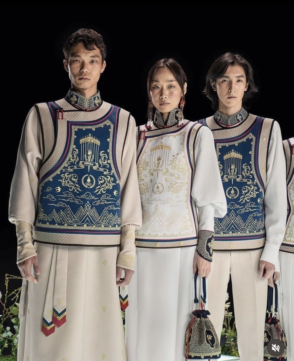 奧運Michel & Amazonka風靡全球的奧運蒙古隊服設計