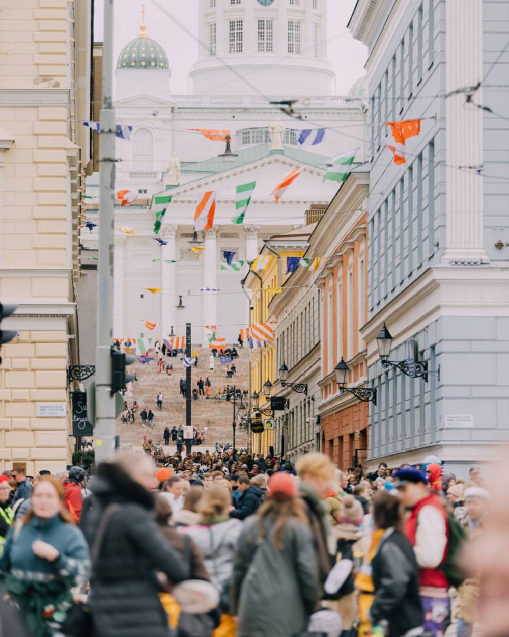芬蘭人民在健康、財富等都相當滿足,加上芬蘭全年適宜的氣候,更讓這個地方成為風水寶地