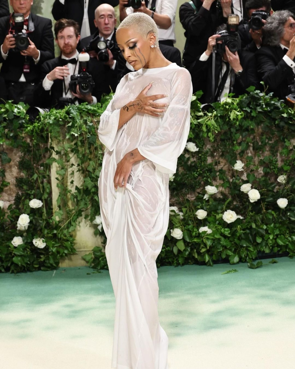 Doja Cat成功吸引了大家的目光