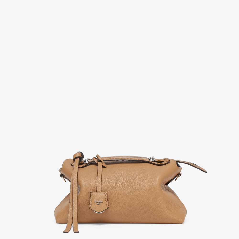 By The Way Selleria米色。