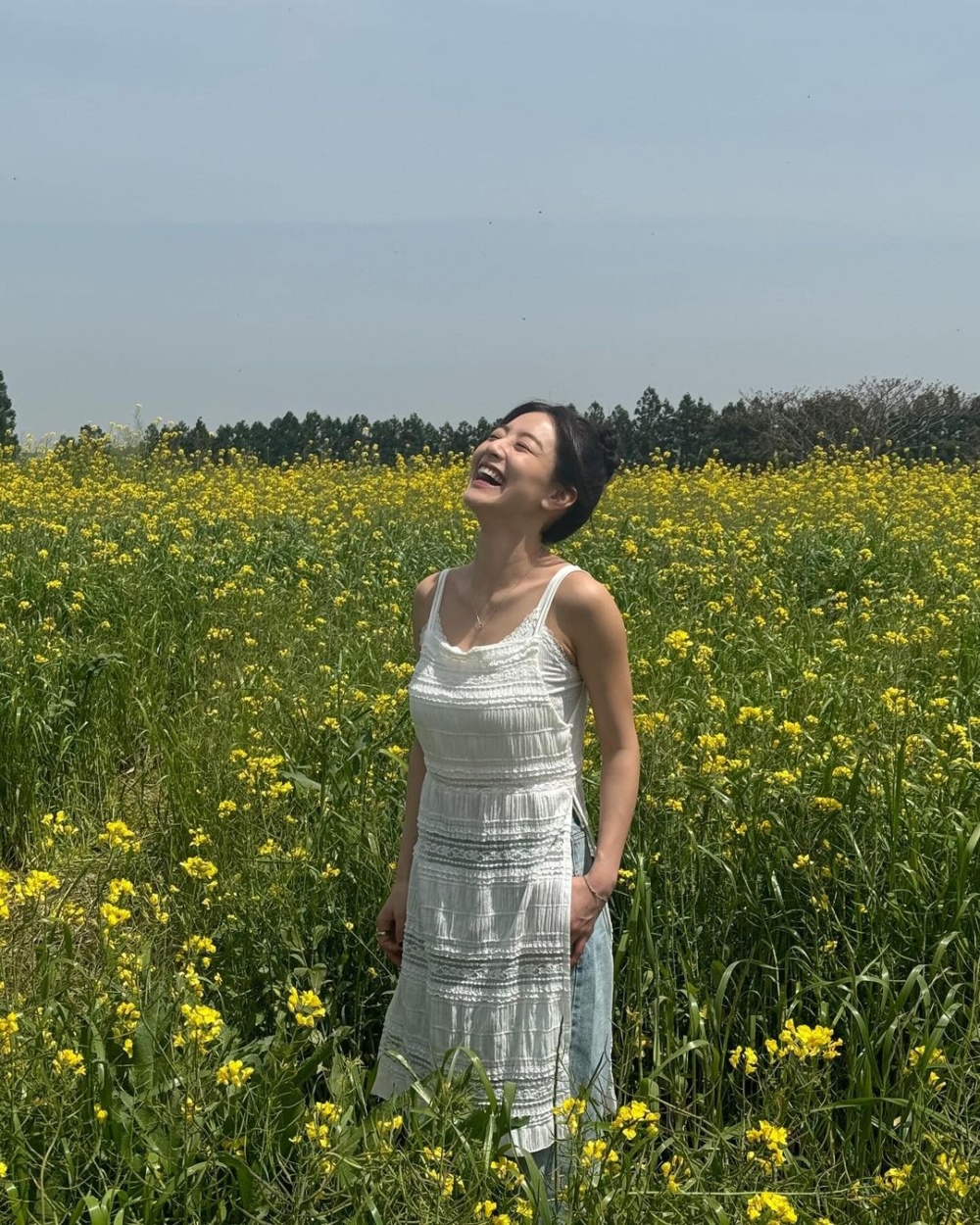 搭配一條牛仔褲在活動上也會感覺更自在舒適