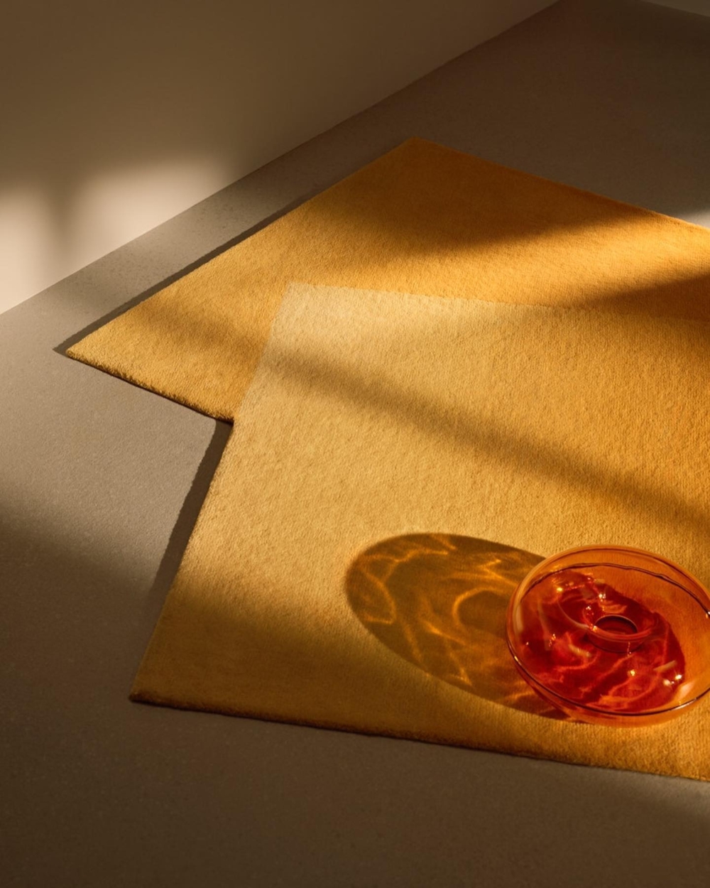 IKEA「VARMBLIXT甜甜圈燈」