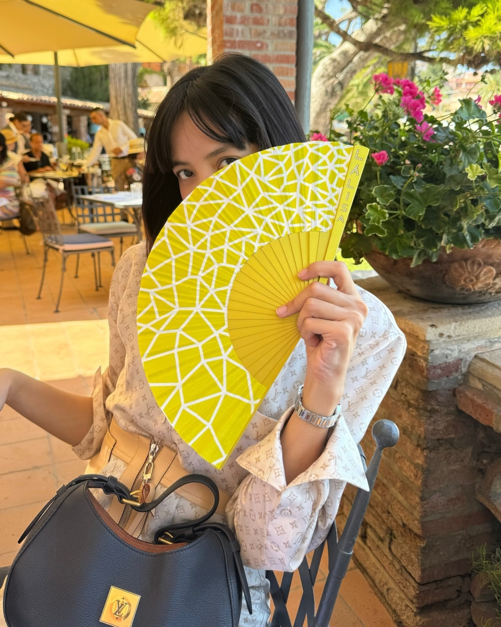 Lisa也來到南義夢幻度假聖地卡布里島